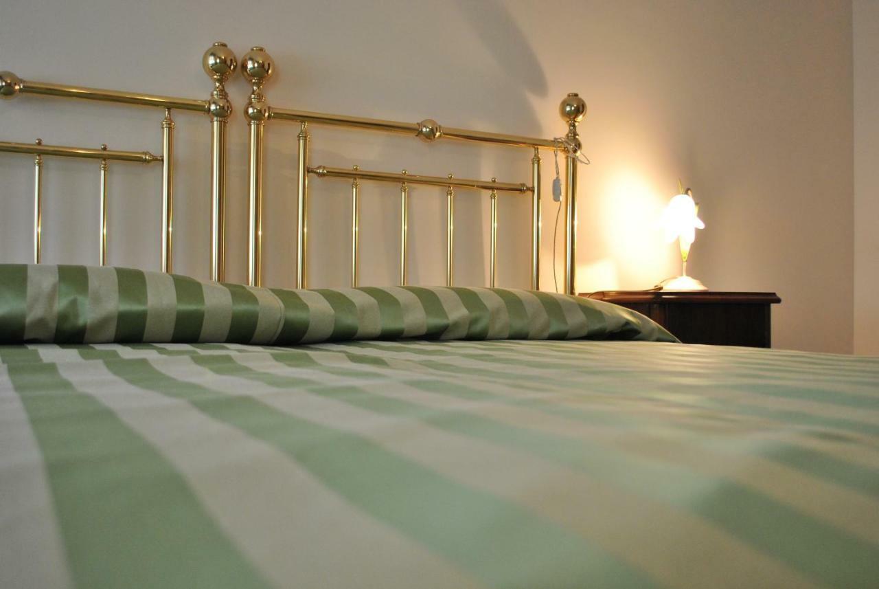 B&B Le Coccinelle Torre Bormida Exterior photo